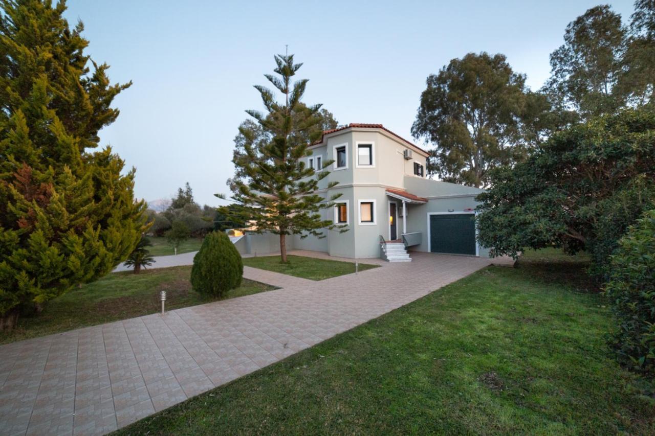 Villa Louke Lixouri Luaran gambar